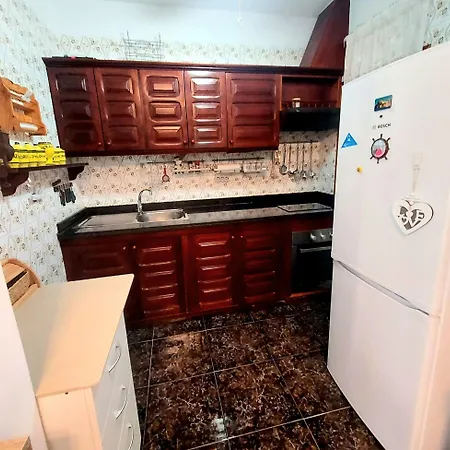 בית אירוח Casa Manny 1 ארונה